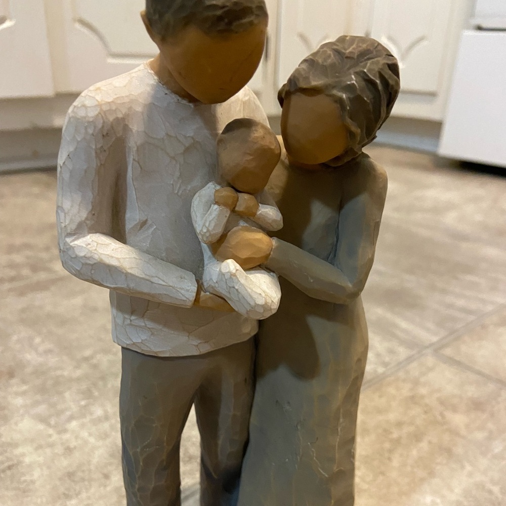 Willow Tree figurine we are 3